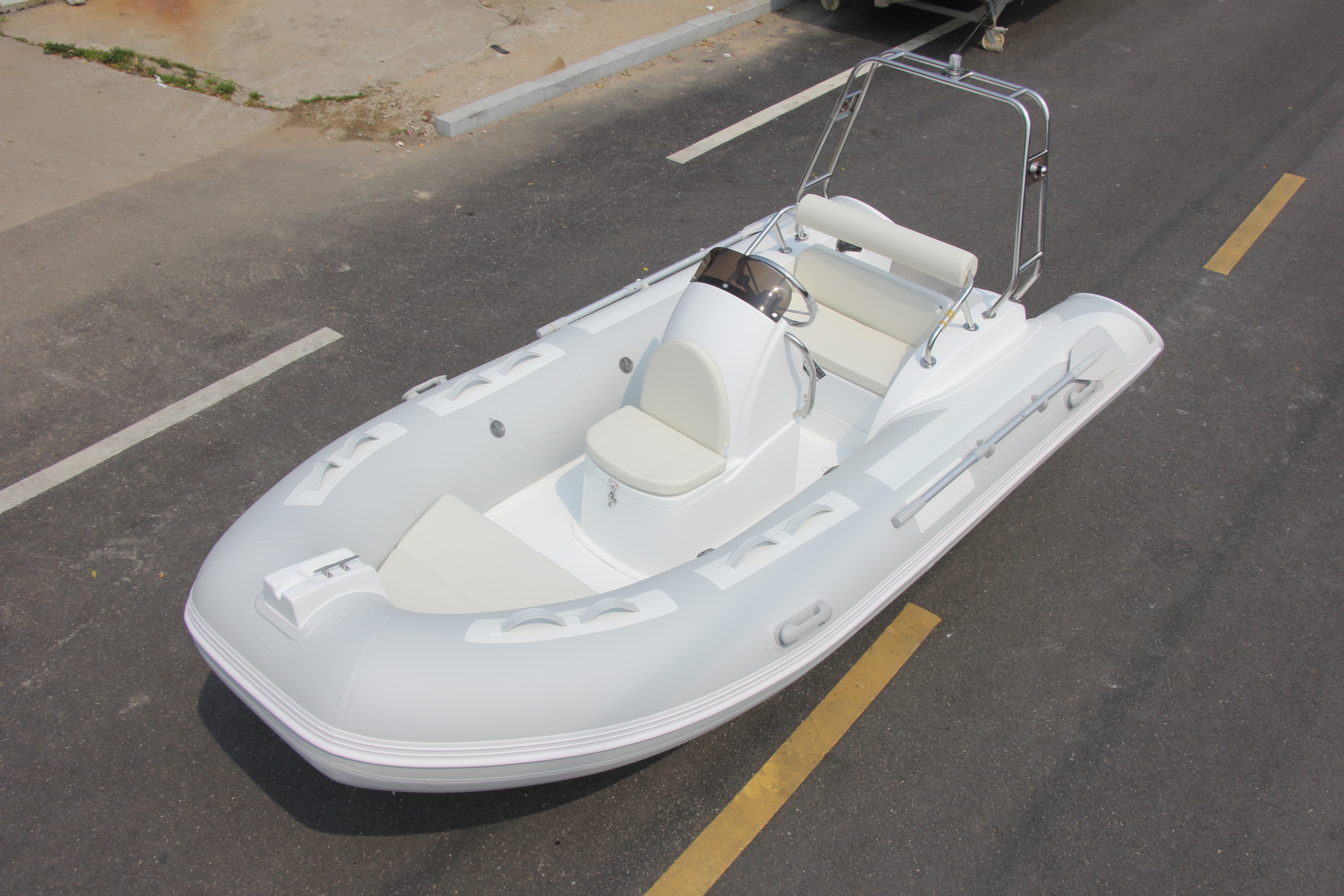 RIB Inflatable Boat Luxury Fib - Fishing Boat Fiberglass recension och pris